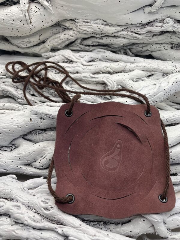 Photophore prune