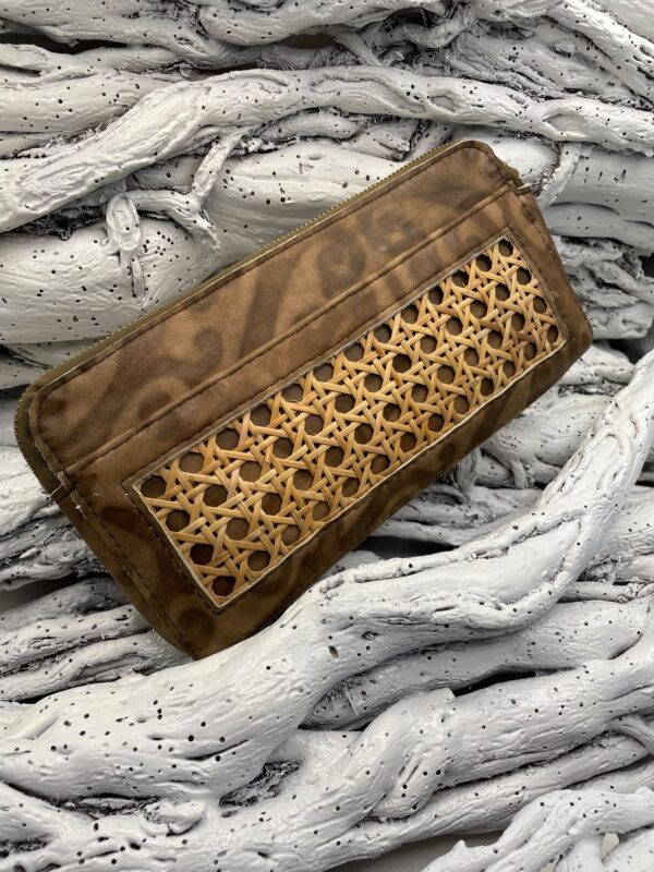 Pochette AÏNIB